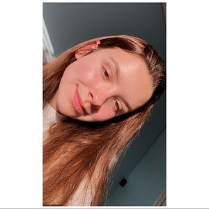 Meet your Posher, Jocelyn